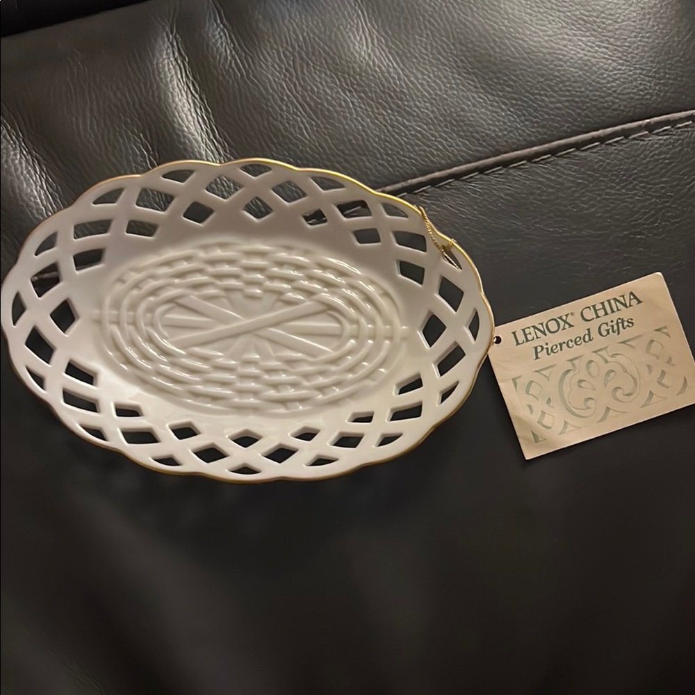 Lenox candy dish. NWT!